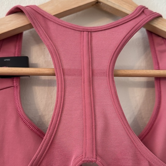 NWT Adidas Powerreact Training Medium Impact Sports Bra in Pink Strata Large A-C - Picture 9 of 11
